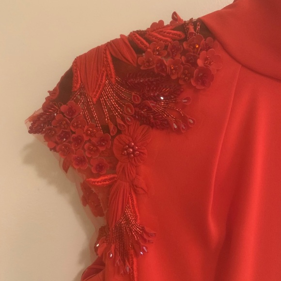 Escada Gown - Picture 9 of 10